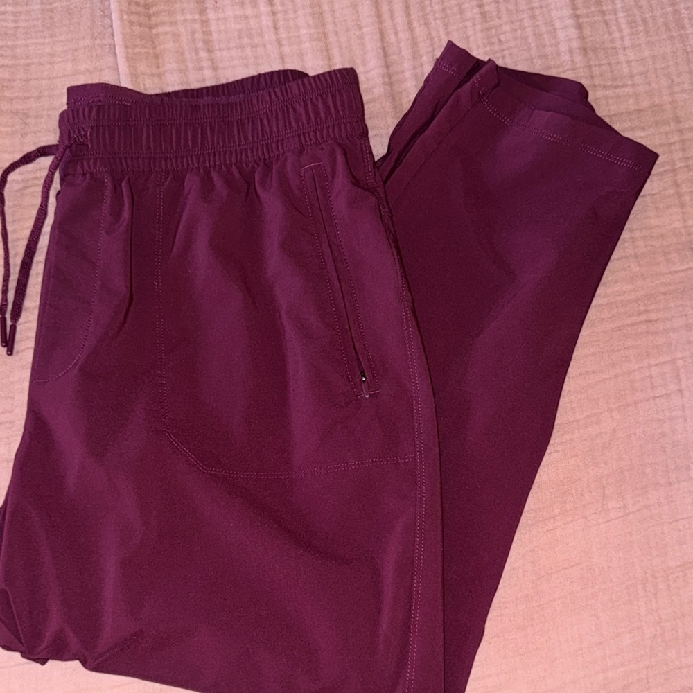 Women’s The North Face Burgundy Ankle Taper Tactical Pant